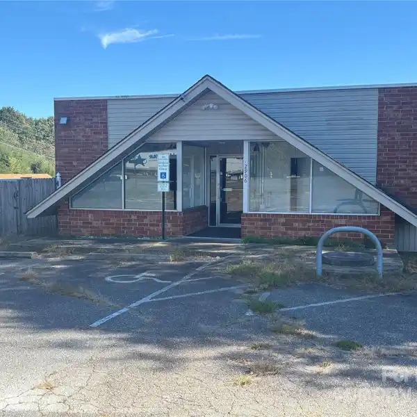 Commercial Lease