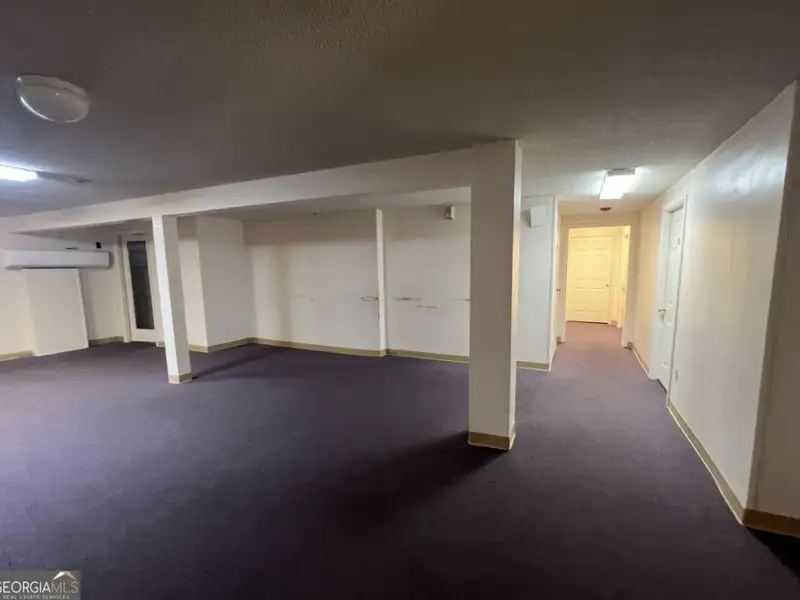 Two-level Commercial Unit with 26 Living/office Spaces in Re-zoned R4 Area