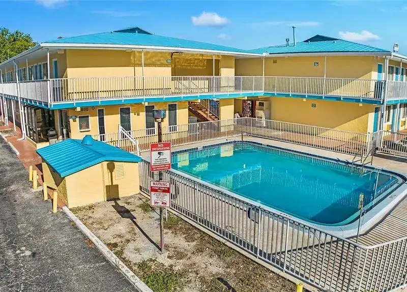 Independent Economy Hotel in Prime Location, St. Petersburg with 65 Keys and Redevelopment Potential