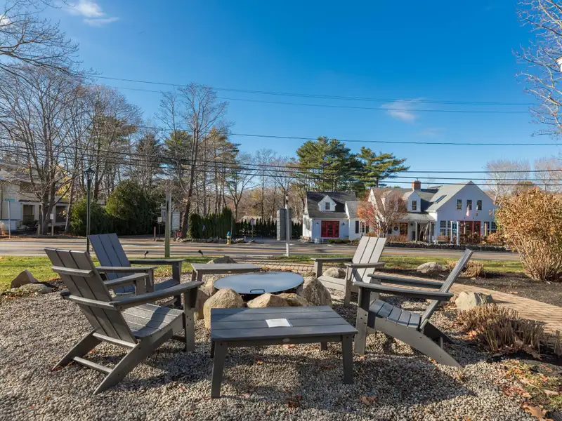 High-end Restaurant Space with Outdoor Dining and Residential Unit in Ogunquit