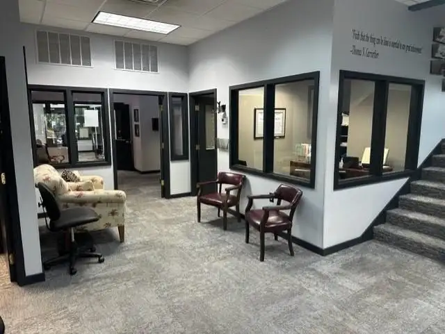 Versatile Commercial Property with Office Space Near I-75 in Valdosta's Business Hub