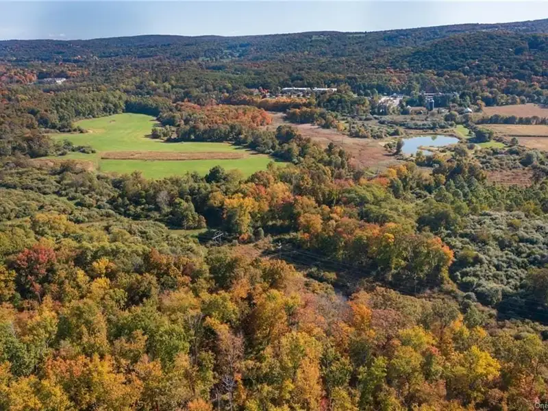 558+ Acre Parcel in Pawling, Ny – Ideal for Residential or Commercial Development