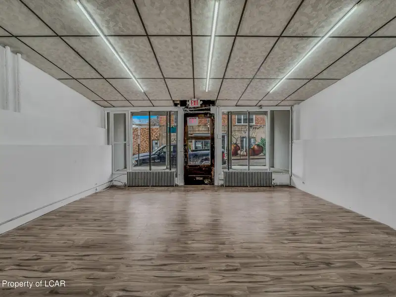 Five-unit Commercial and Residential Building in Prime Location with Recent Upgrades