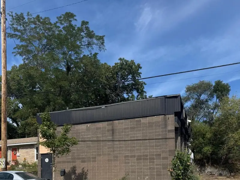 Commercial Property with Renovation Potential in Miller Business District, Gary, In