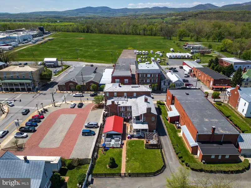 Historic 13-bedroom Mixed-use Property on Main St. in Moorefield, Wv