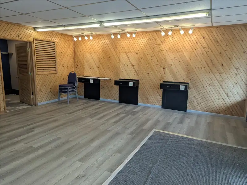 End Unit Commercial Space for Rent Near Main St. - Ideal for Retail or Professional Use