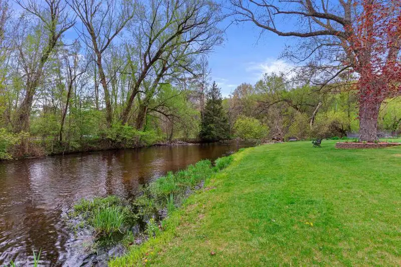 Prime Restaurant/event Venue for Lease on Tomorrow River, Amherst, Wi