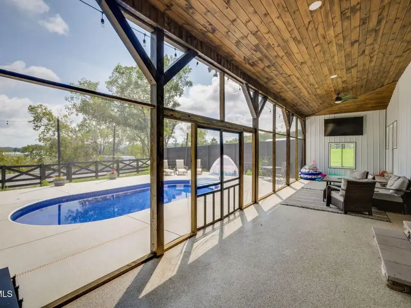 Custom Barndominium on 3 Acres with Pool and Income-generating Garage in Tennessee