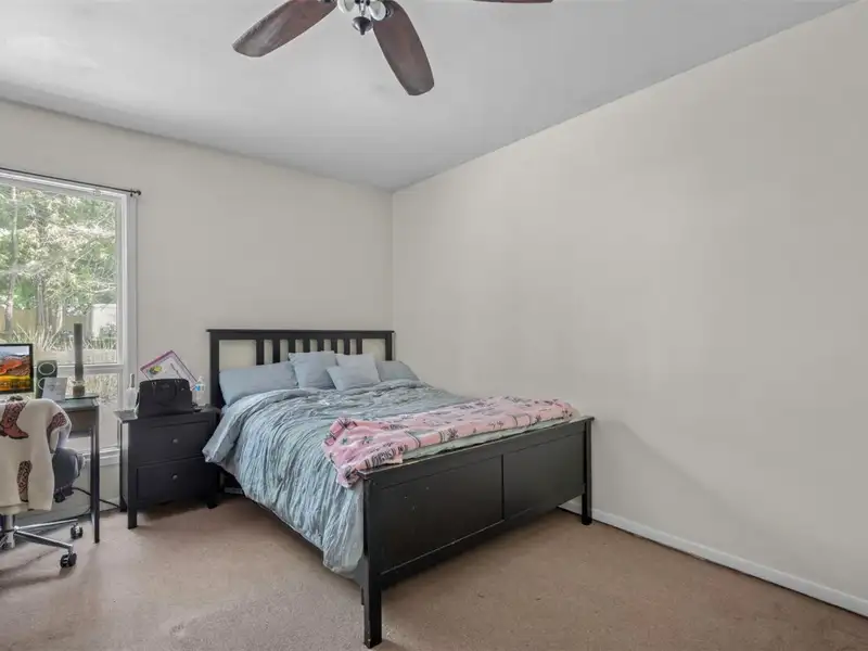Unique Multi-use Property with Dental Practice and 2+ Bedroom Apartment in Prime Location