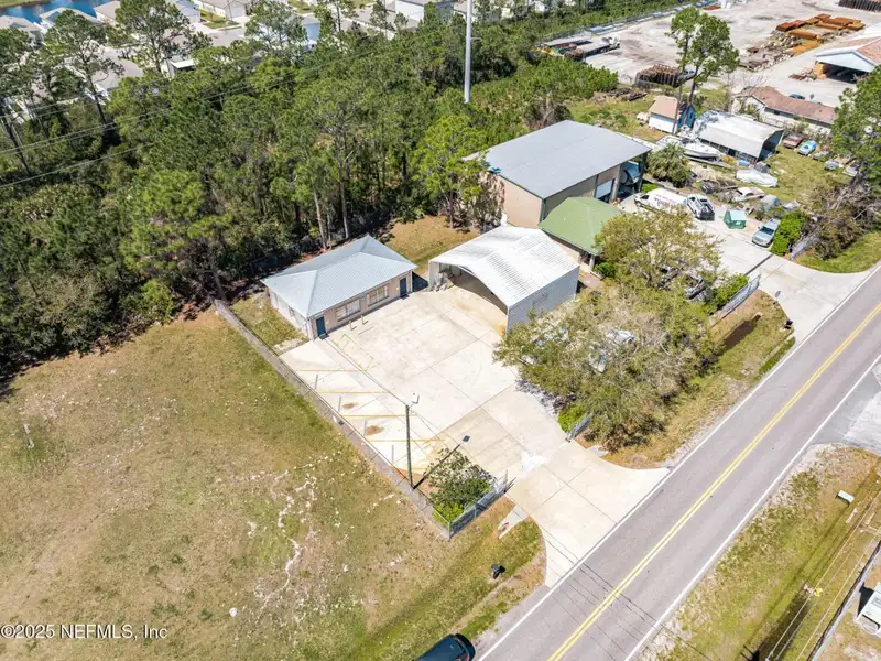 Commercial Building with Offices and Storage in St. Johns County, Ci Zoning