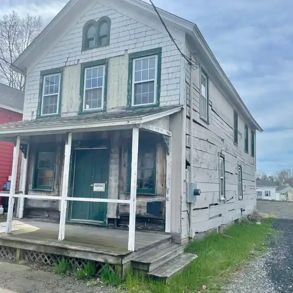 Commercial Lease