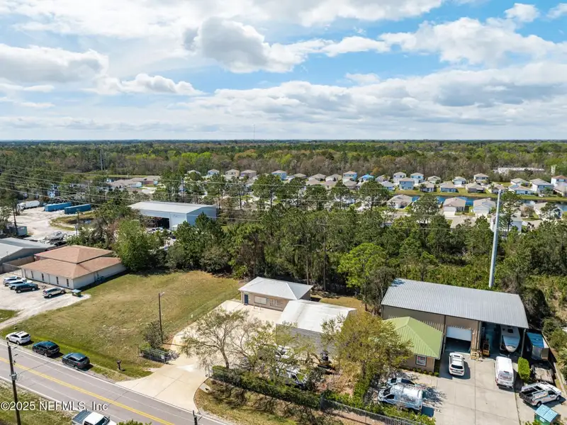 Commercial Building with Offices and Storage in St. Johns County, Ci Zoning
