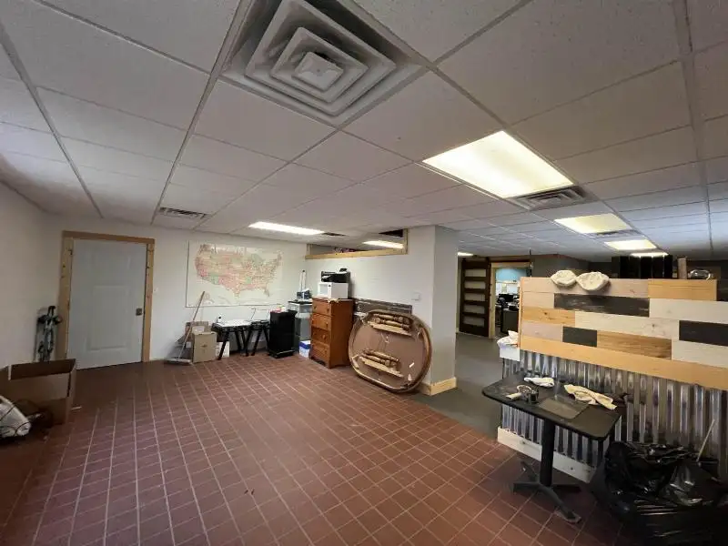Versatile Mixed-use Property with Office Space and Storage in Residential Area