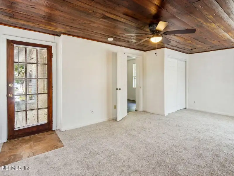 Historic Surf Shop with Rental Bungalow in North Florida, Ccg-2 Zoned
