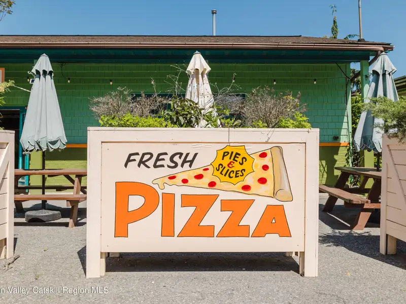 Mixed-use Commercial Property with Vintage Diner and Deli in Elizaville, Hudson Valley
