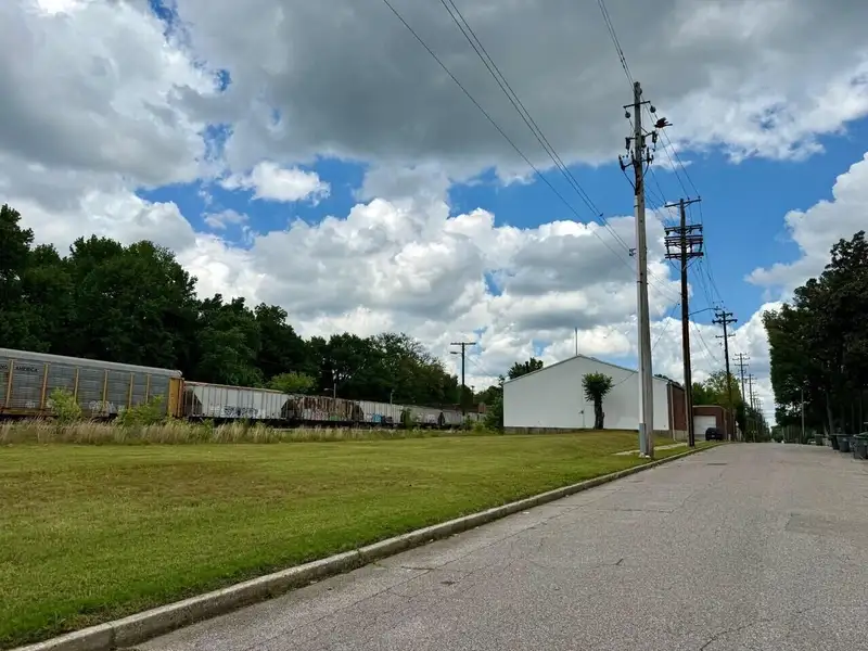 Dual Warehouse/showroom Buildings in Prime Location with Drive-in Access and Loading Dock