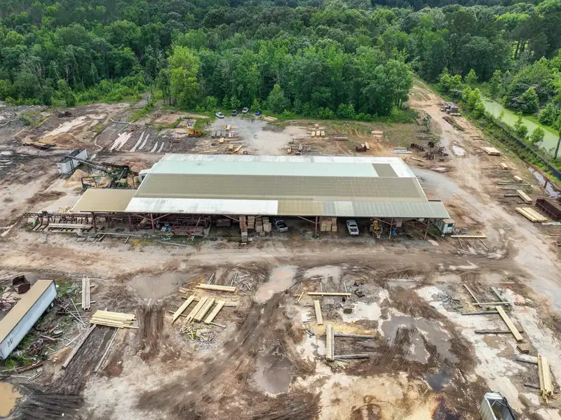 Turnkey Commercial Sawmill and Pallet Company on 40 Acres in Prime Industrial Location