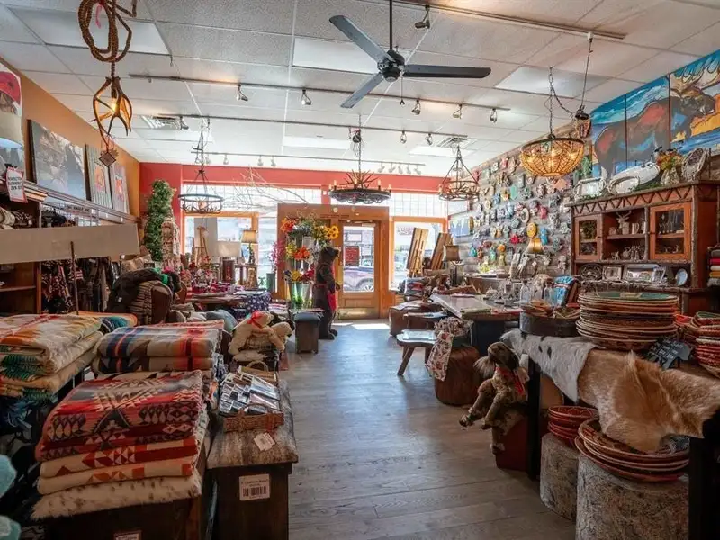 Single-level Commercial Building in Downtown Durango with High Visibility and Tenant Income
