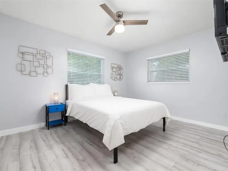 Turnkey 6-unit Airbnb Property in Prime Wilton Manors - Fully Renovated and Furnished