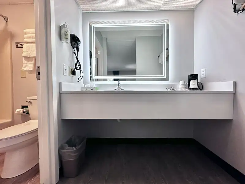 Turnkey 77-key Hotel Investment Opportunity in Prime Location with Extensive Upgrades