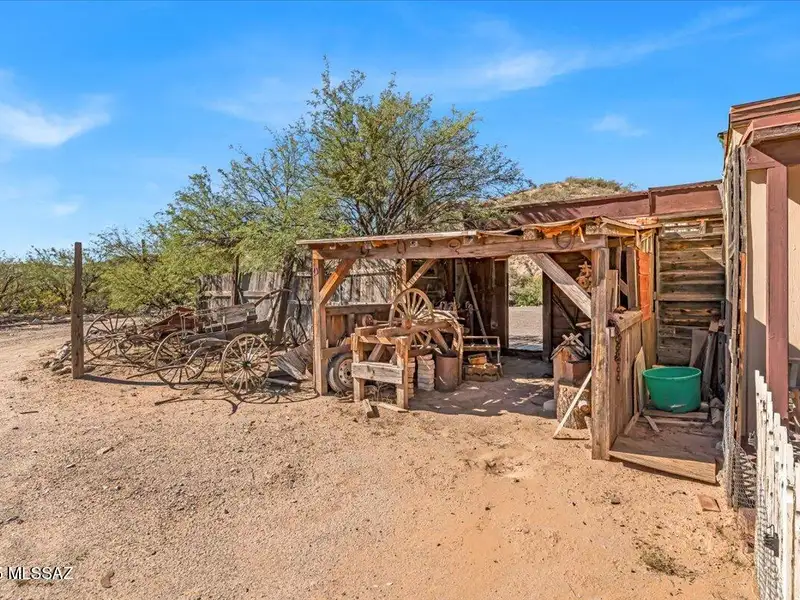 Gammons Gulch: Authentic Old West Movie Set and Museum Experience