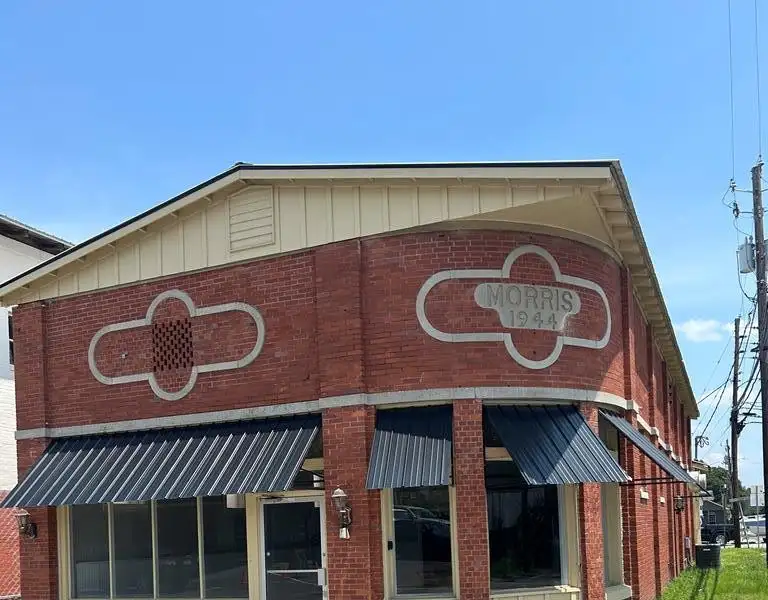 Downtown Nashville Commercial Space with Renovations, Ideal for Restaurant or Retail Business