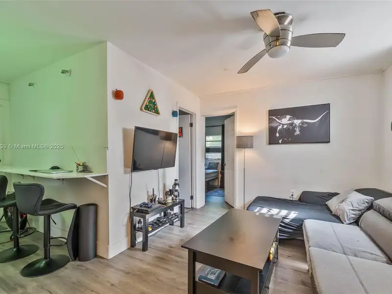 5-unit Multifamily Property in Miami's Opportunity Zone with Development Potential and Upgrades