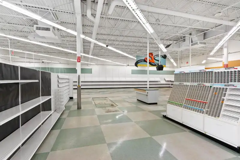 15,000 Sf Retail Space for Lease in Plover, Wi Shopping District