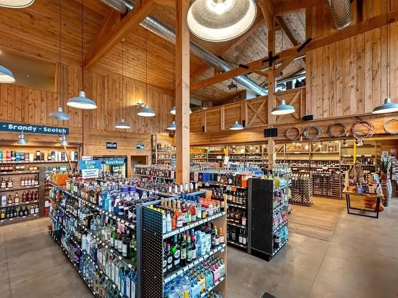 Multi-use Commercial Property with Established Tenants in Durango's Growing Market