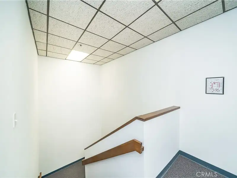 Versatile 21,447 Sq Ft Industrial/office Property in Orange's Thriving Commercial District
