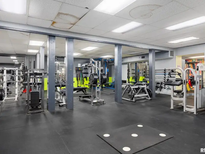 Turnkey Commercial Fitness Facility with Strong Membership Base in Prime Location