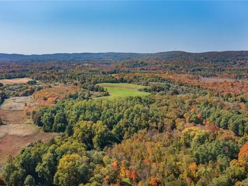 558+ Acre Parcel in Pawling, Ny – Ideal for Residential or Commercial Development