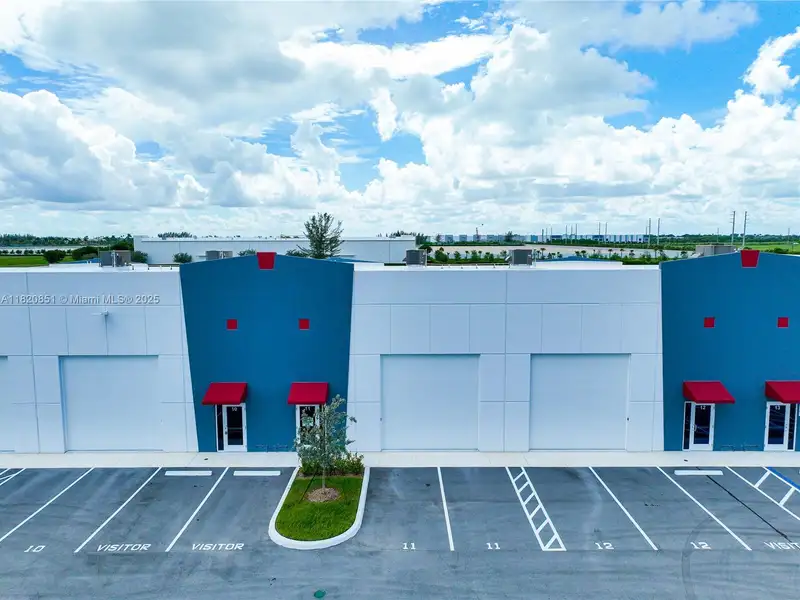 New 2,640 Sq. Ft. Warehouse in Homestead, Fl - Ideal for Storage and Business Operations