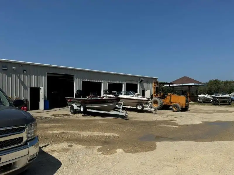 Premier Full-service Marina with 95 Slips on Rock River, Direct Lake Access