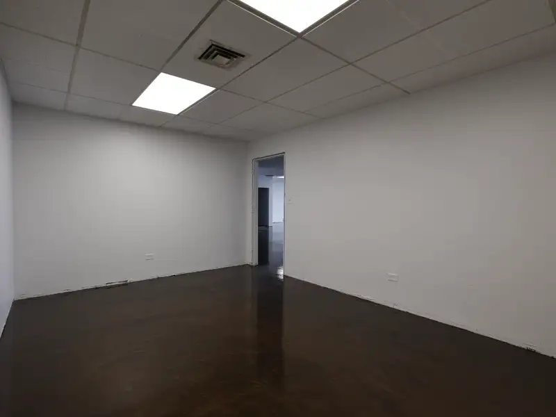 Fully Renovated Retail Center on High-traffic North Avenue with 4,000 S/f Unit Available