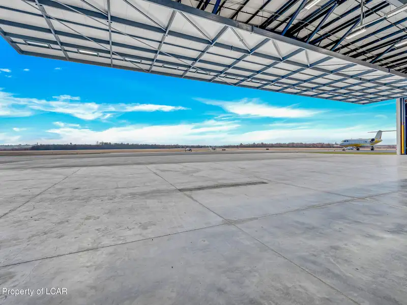 16,000 Sq Ft Hangar for Sale or Lease at Hazleton Regional Airport