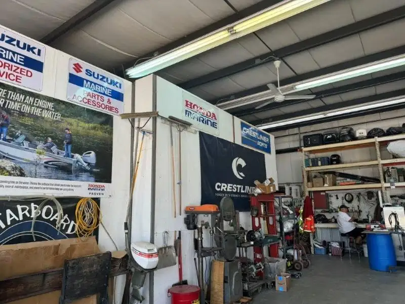 Premier Full-service Marina with 95 Slips on Rock River, Direct Lake Access