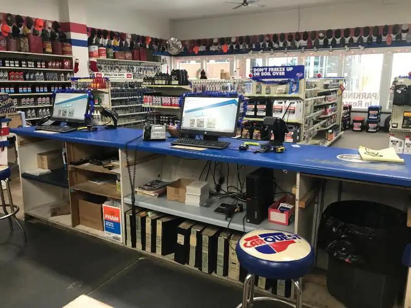 Prime Auto Parts Store with Excellent Location on High Traffic State Hwy 13 and 182