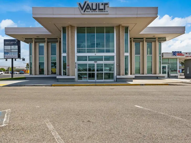 Class a Executive Office Suite for Lease at the Vault, 600 Sf with Amenities