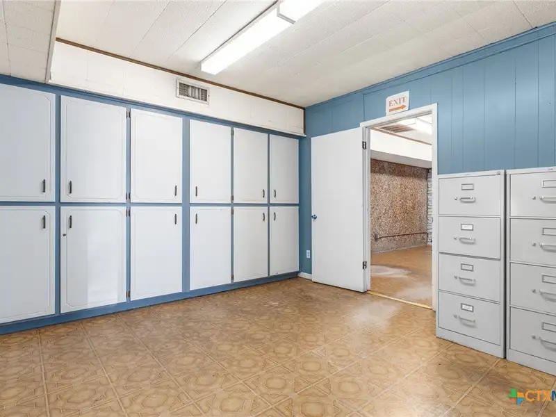 High-visibility Industrial Property with Multiple Access Points in Killeen Area