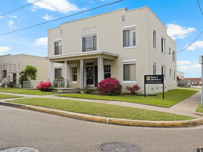 Prime 4400 Sq Ft Commercial Office Space in Downtown Mount Pleasant Cbd