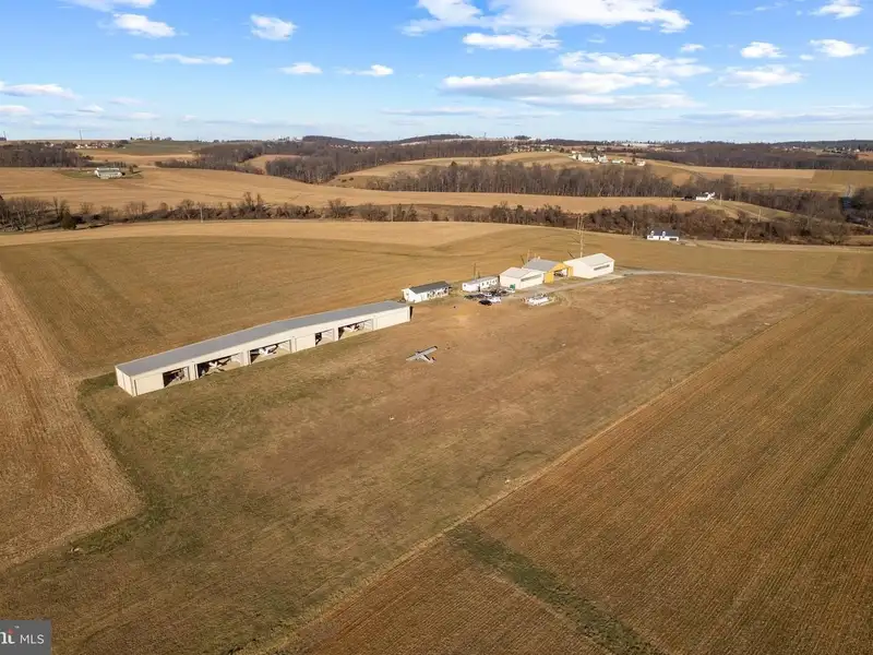 Baublitz Commercial Airport: 10 Acres with Hangars and Income Opportunities in York County, Pa