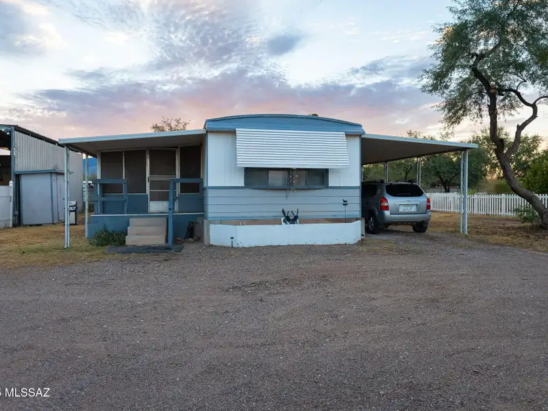 Equestrian Property on 18 Acres with Barns, Stalls, and Manufactured Homes