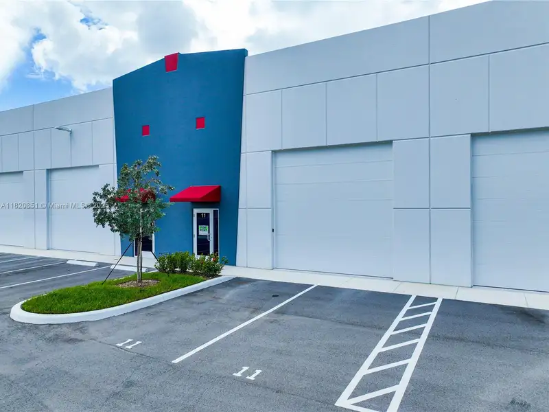 New 2,640 Sq. Ft. Warehouse in Homestead, Fl - Ideal for Storage and Business Operations