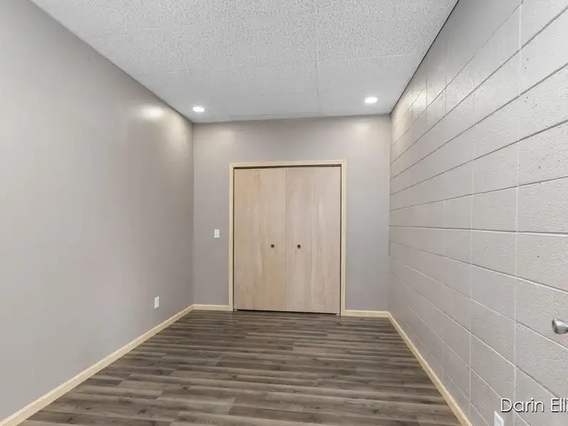 Versatile 15,000+ Sq Ft Mixed-use Building with Apartments and Office Spaces