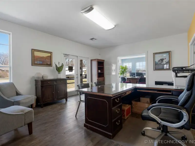 Commercial Office Space with Storage and Tenant in Growing Sapulpa, Oklahoma