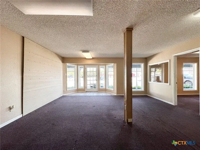 Investment Opportunity: Multi-unit Complex in Copperas Cove with Stable Tenants and Recent Updates
