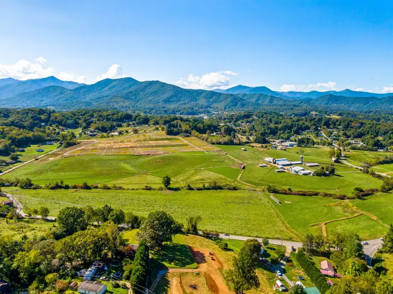 Residential Development Opportunity in Raccoon Creek Neighborhood, Waynesville, Nc