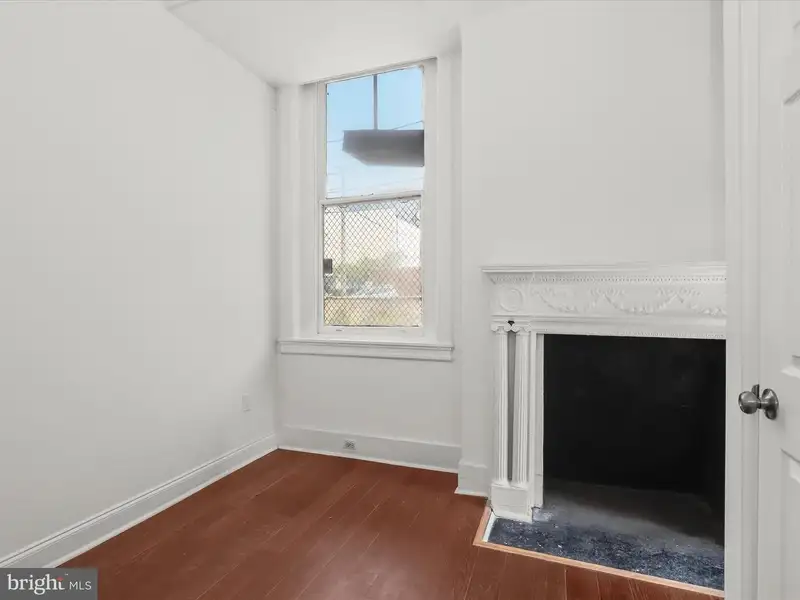 Fully Renovated Six-unit Property in Mount Vernon, Baltimore with Modern Finishes and Parking