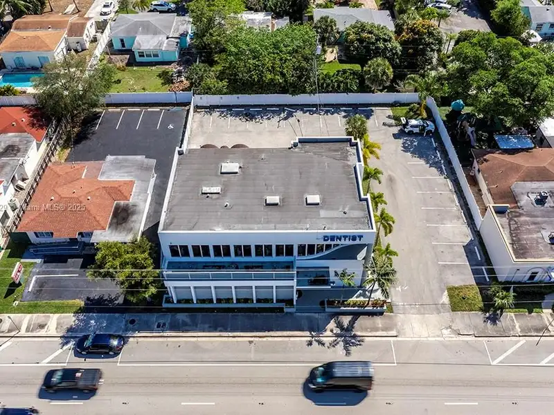 Stabilized 6,700 Sf Medical Office Building in Pompano Beach with 100% Occupancy